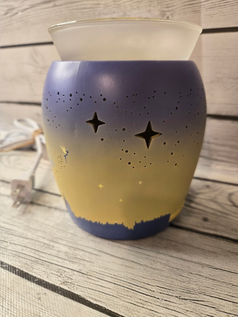 SCENTSY DISNEY PETER PAN PIXIE DUST TINKER BELL ELECTRICAL WAX WARMER - Picture 2 of 6